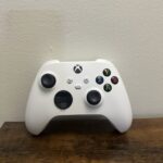 white xbox controller